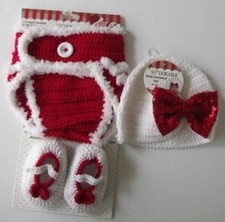 NWT-So'Dorable Girl Crochet-Diaper Cover/Hat/Booties-Christmas Infant 6-12 Month