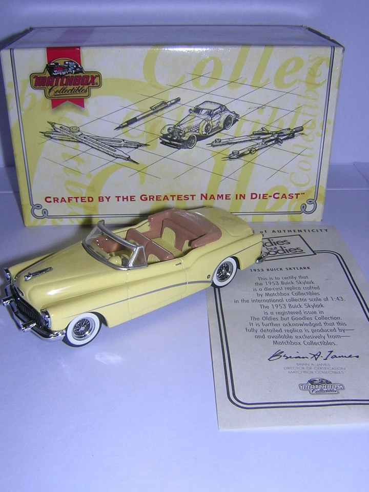 MATCHBOX COLLECTIBLES 1953 BUICK SKYLARK - OSAGE CREAM (YELLOW)/SADDLE BROWN - Image 2 of 2