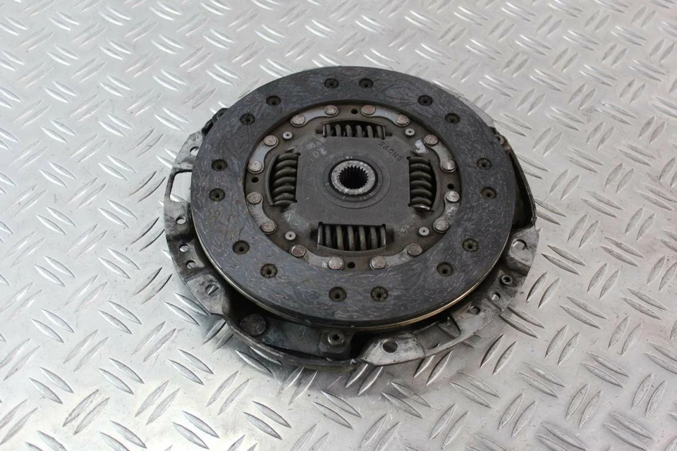 57022 Mercedes Benz A140 W168 Kupplungsscheibe Kupplung - Bild 2 von 4