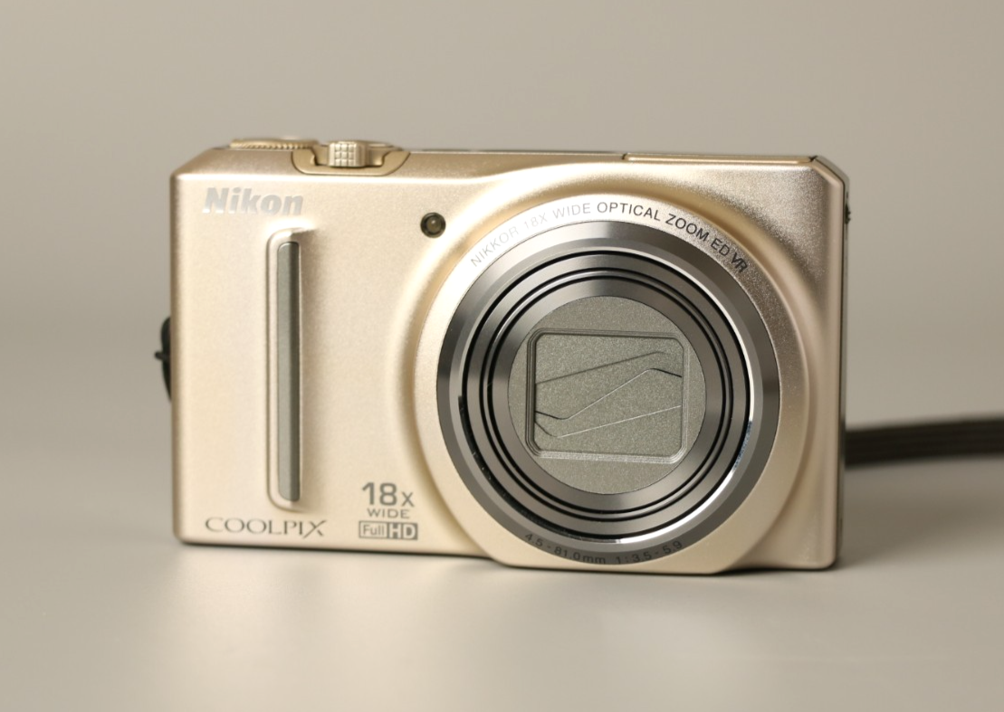 Nikon ニコン デジカメ COOLPIX S9100 ゴールド Amazon | NikonデジタルカメラCOOLPIX S9100 ソフィアゴールド