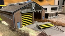 4 NEW IMPROVED Posable Shutters for OO Gauge Bachmann 44-017 Modern Depot FAST