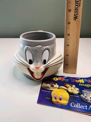 Vintage 1992 Bugs Bunny 3D Mug Looney Tunes Plastic KFC