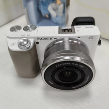 Sony Alpha a6100 24.2MP Mirrorless SLR Digital Camera W/ 16-50mm Lens 95 NEW