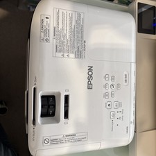 Epson EB-X41 Home Cinema Projector 3,600 Lumens HDMI 433 Hours Used VGA XGA