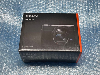 Exc 5 Sony Cyber-shot DSC-RX100 20.2MP Compact Digital Camera