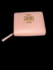 NWT Tory Burch Britten Bifold Logo Zip Coin Leather Wallet in Light Meadowsweet
