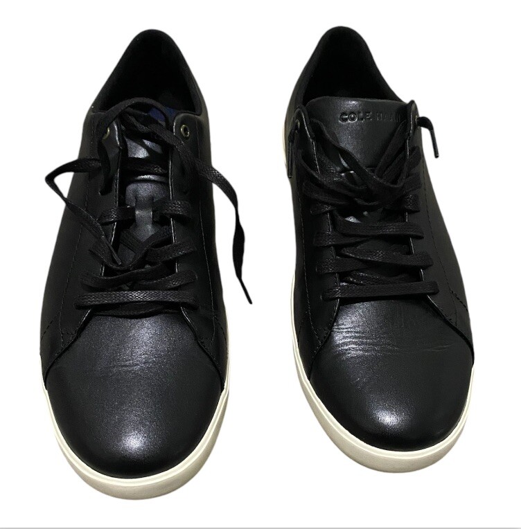 Cole Haan Men display picture 2