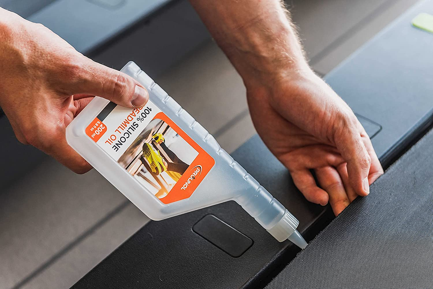 Lubrificante Per Tapis Roulant FullGym SIL 21-500 - Con Siliconi E Alcani, 2 Flaconi Da 250 Ml - Foto 11