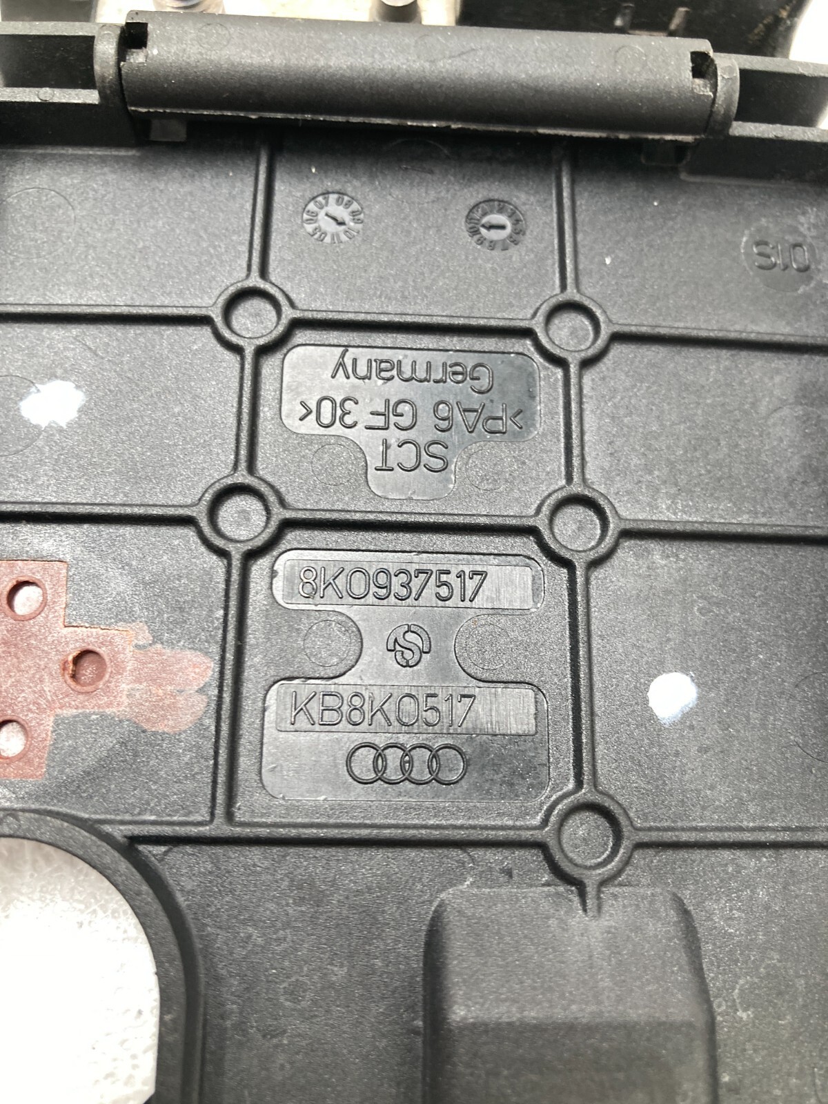 0912 Audi Q5 Positive Battery Terminal Engine Fuse Junction Box OEM 8K0937517 eBay