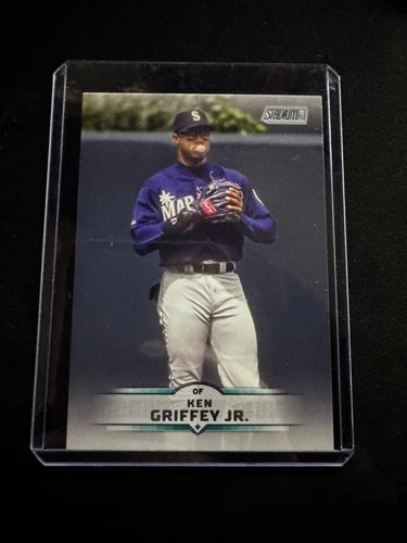 Topps Stadium Club 2025 Ken Griffey Jr. #135 Seattle Mariners Baseball Card