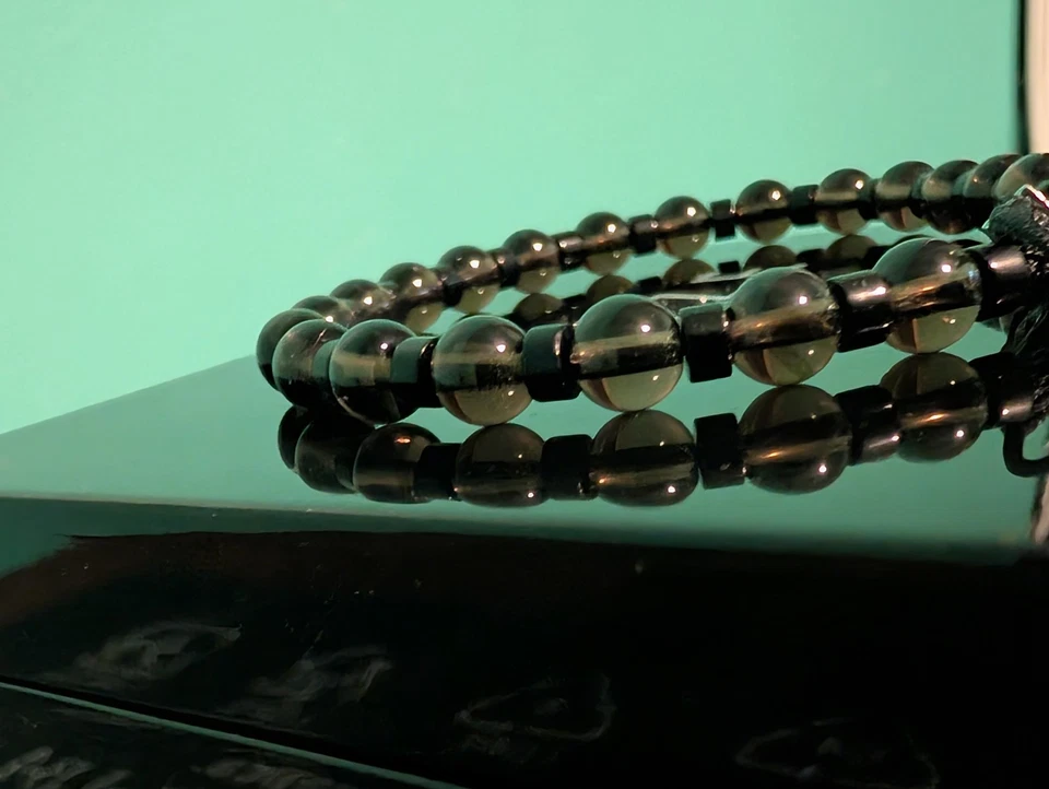 LUKZE Onyx + Smokey 石英 Macramé 6 毫米珠手链 — 第 3/4 张图片