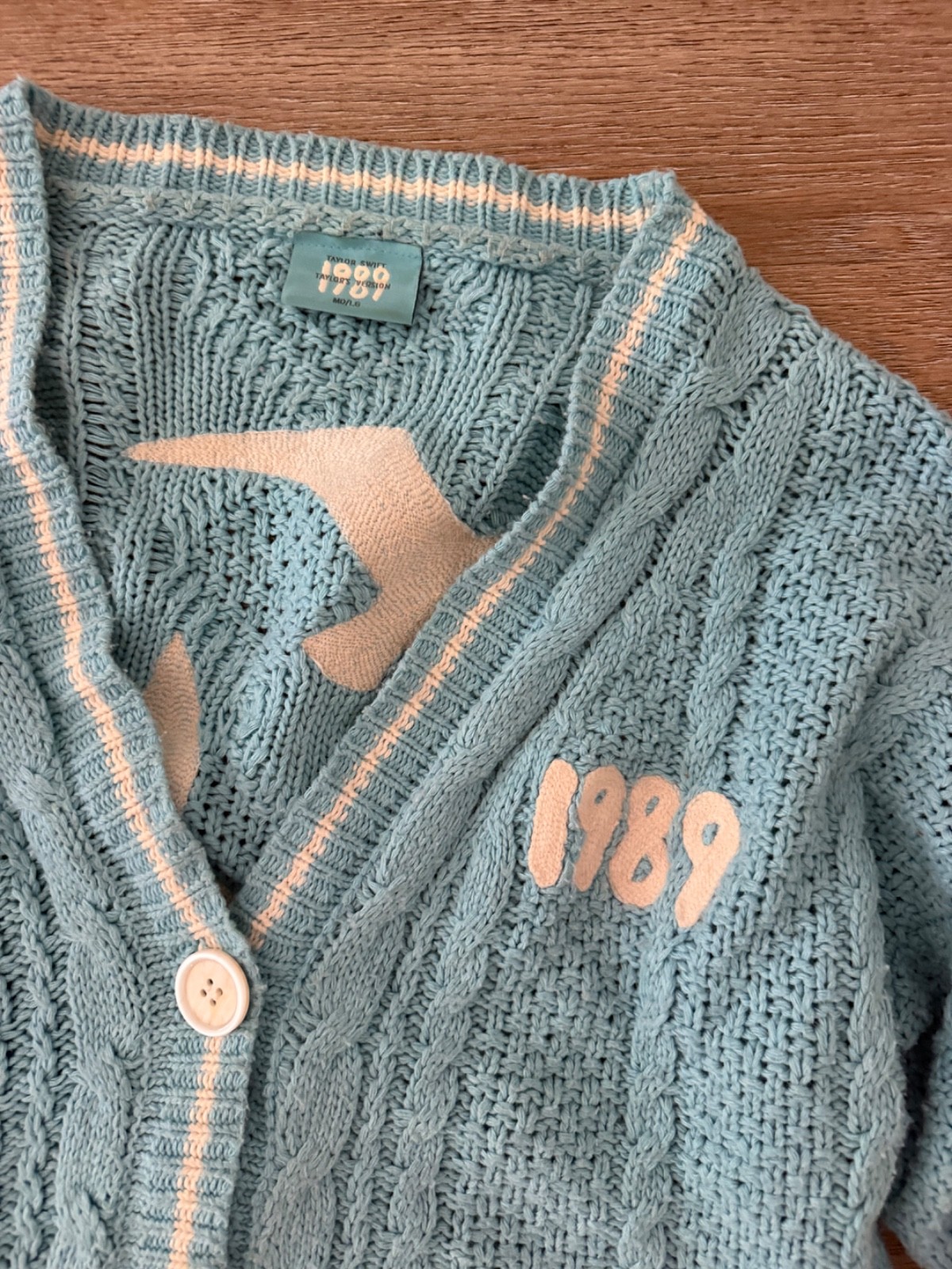 1989 Taylor swift caridgan - Gem