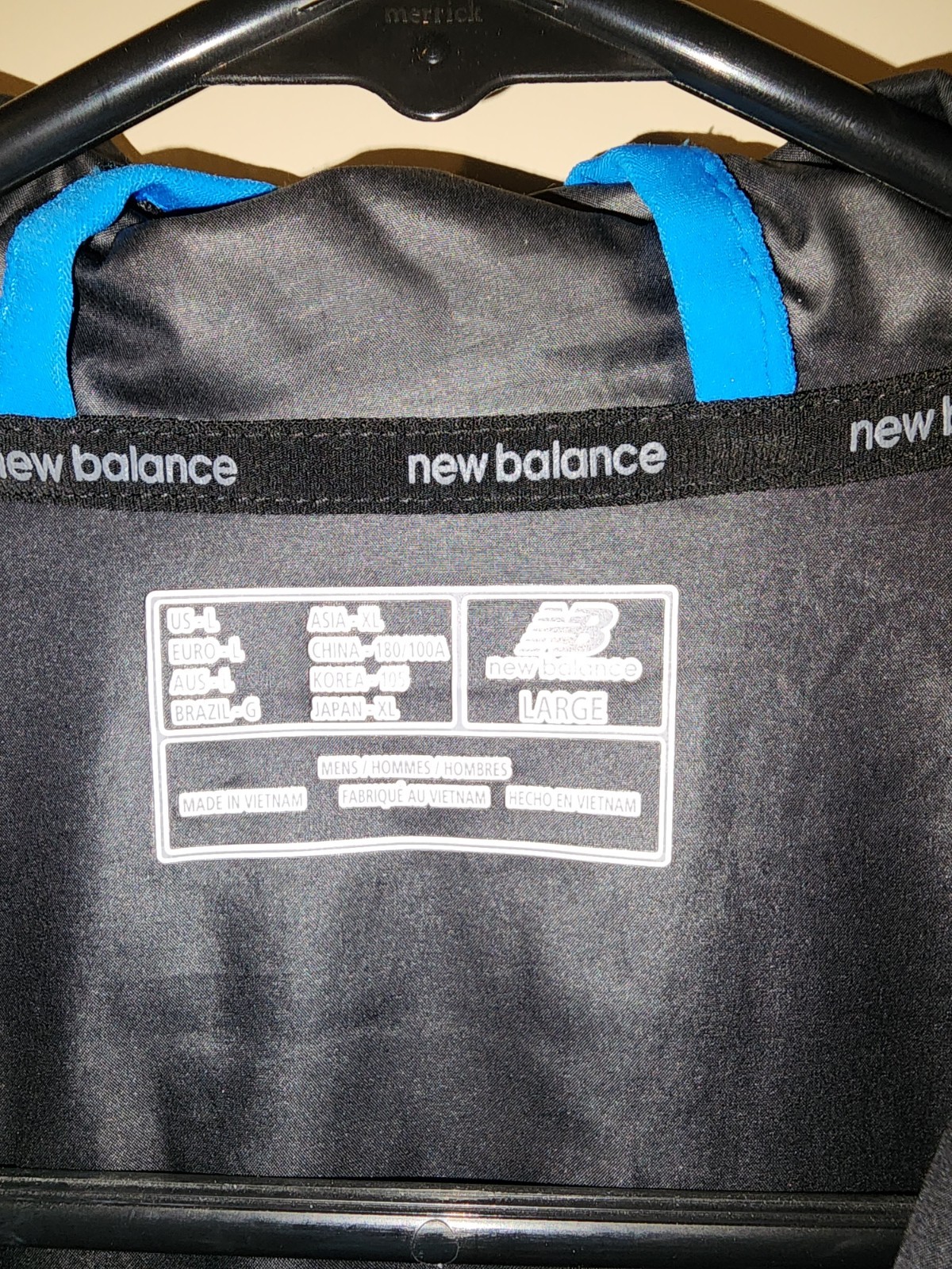 Giacca a vento New Balance Head Of The Charles 51 cappuccio taglia Large 2015 Fila Crew
