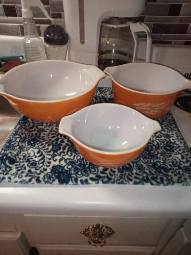 3 vintage pyrex glass mixing bowls orange wheat pattern