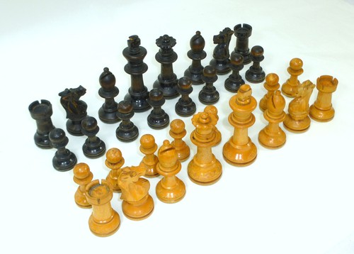 Turned Chess Game IN The Box Wood