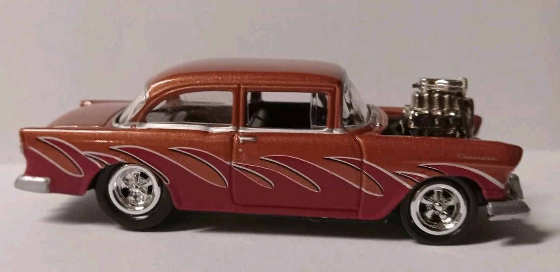 Johnny Lightning Custom 1955 Chevy Bel Air Pro Street Drag 1:64