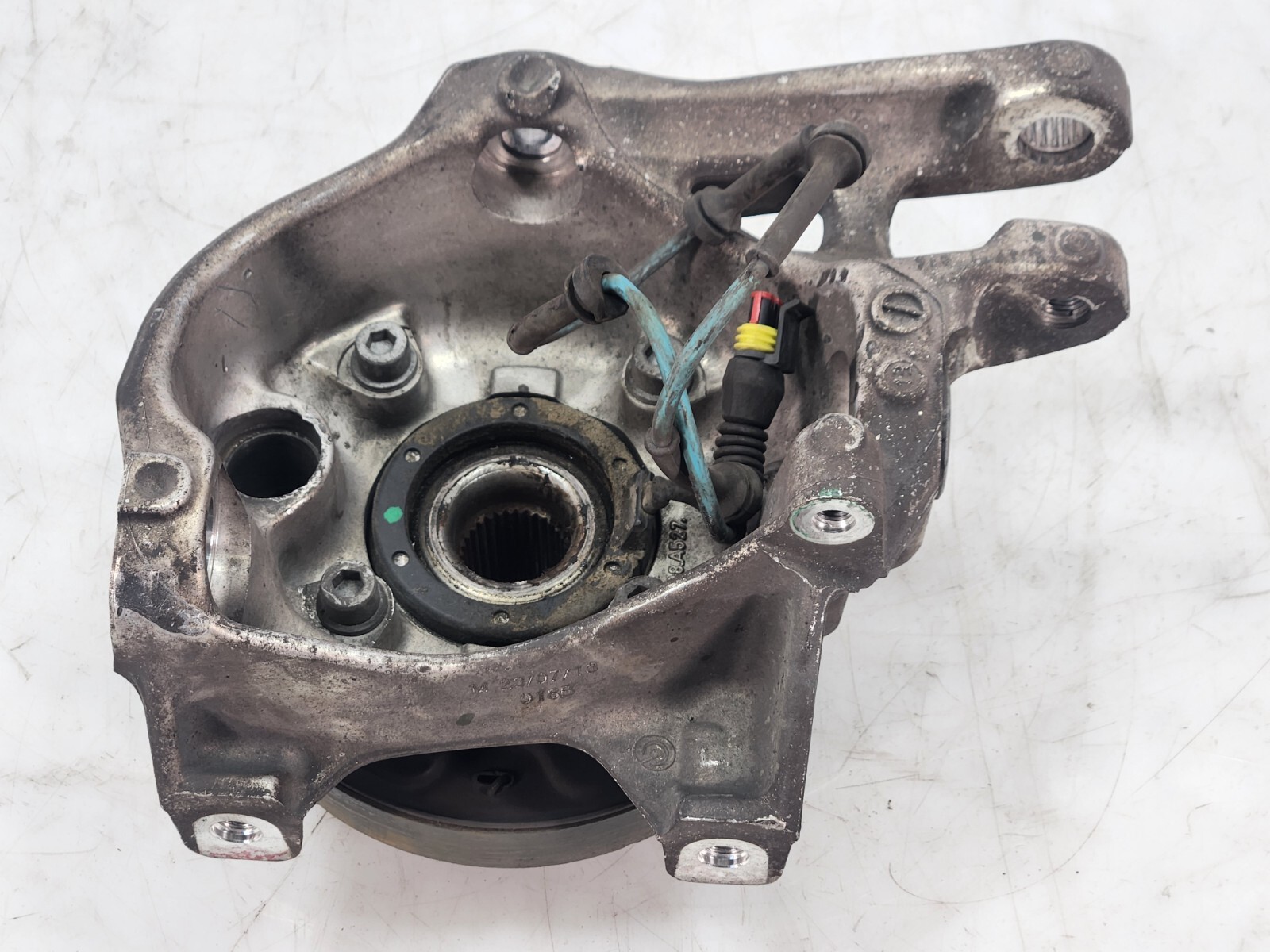 ✅ 13-19 OEM Maserati GT Sport M145 Rear Passenger Spindle Knuckle Hub Carrier