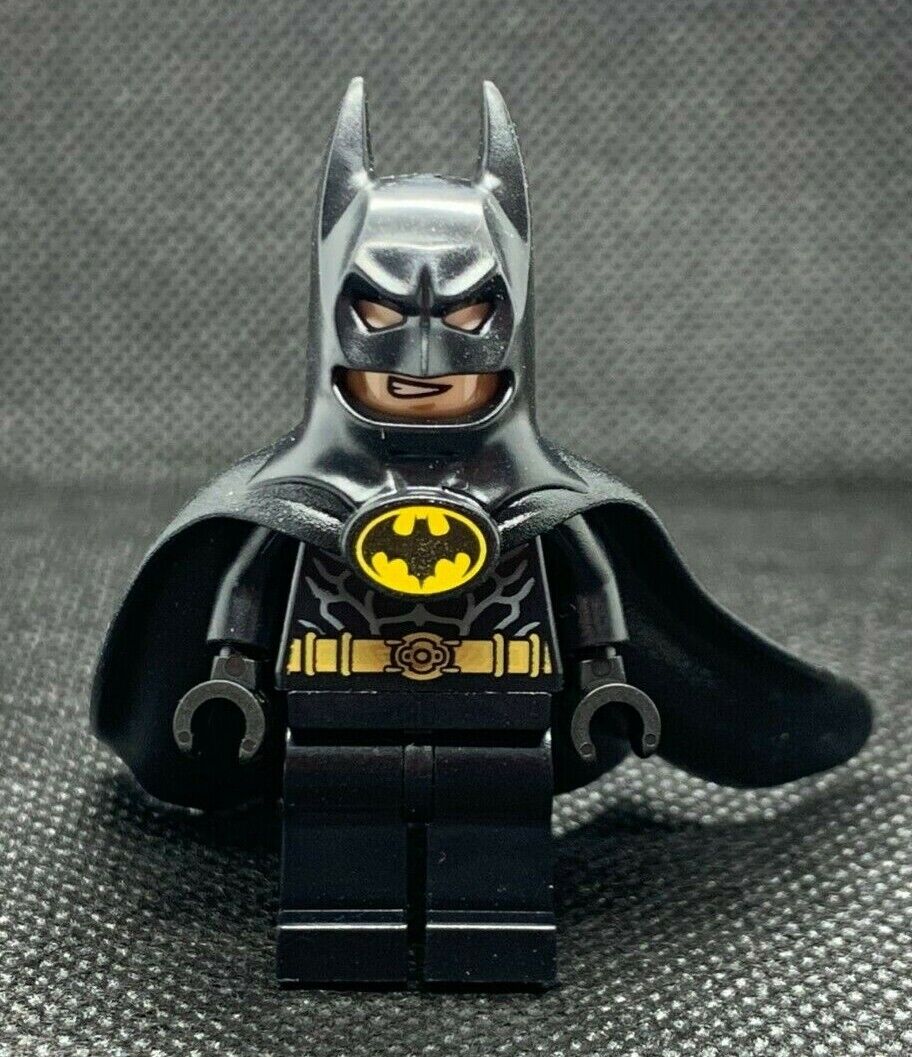 LEGO Tim Burton's Batman Minifigure sh607 READ DESCR defect on back of the  torso | eBay