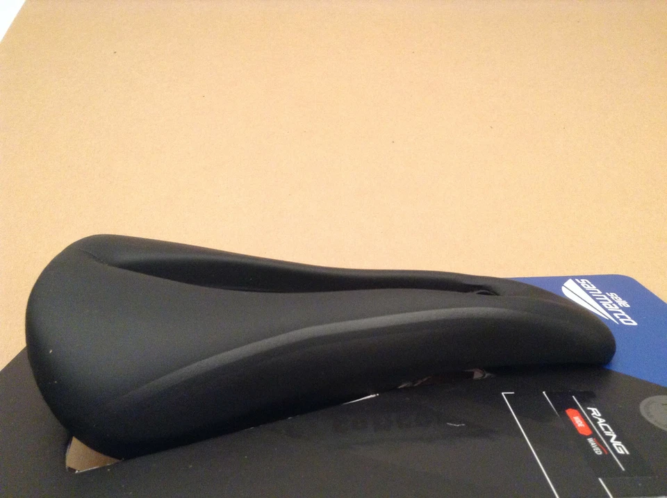 Sillín de corte abierto Selle San Marco Concor Short Racing ancho grande 235 x 145 mm Foto 2 de 3