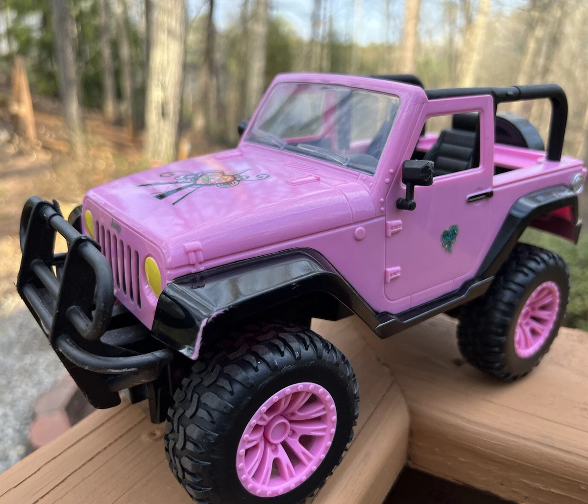Girlmazing sales jeep pink