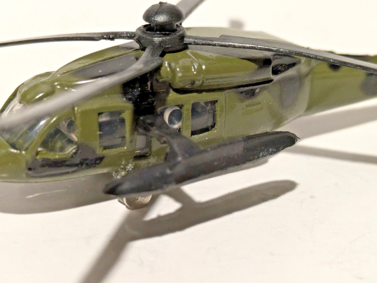 Vintage 1983 ZeeToys/Zylmex Super Dyna-Flites, green UH-60