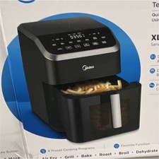 Midea 7.8 Qt Air Fryer HeatXpress Technology XL Capacity Digital Display Black