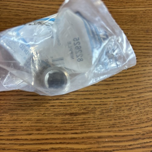 *New* MERCURY QUICKSILVER Oil Filter NIPPLE 822625 NOS OEM - Picture 3 of 4