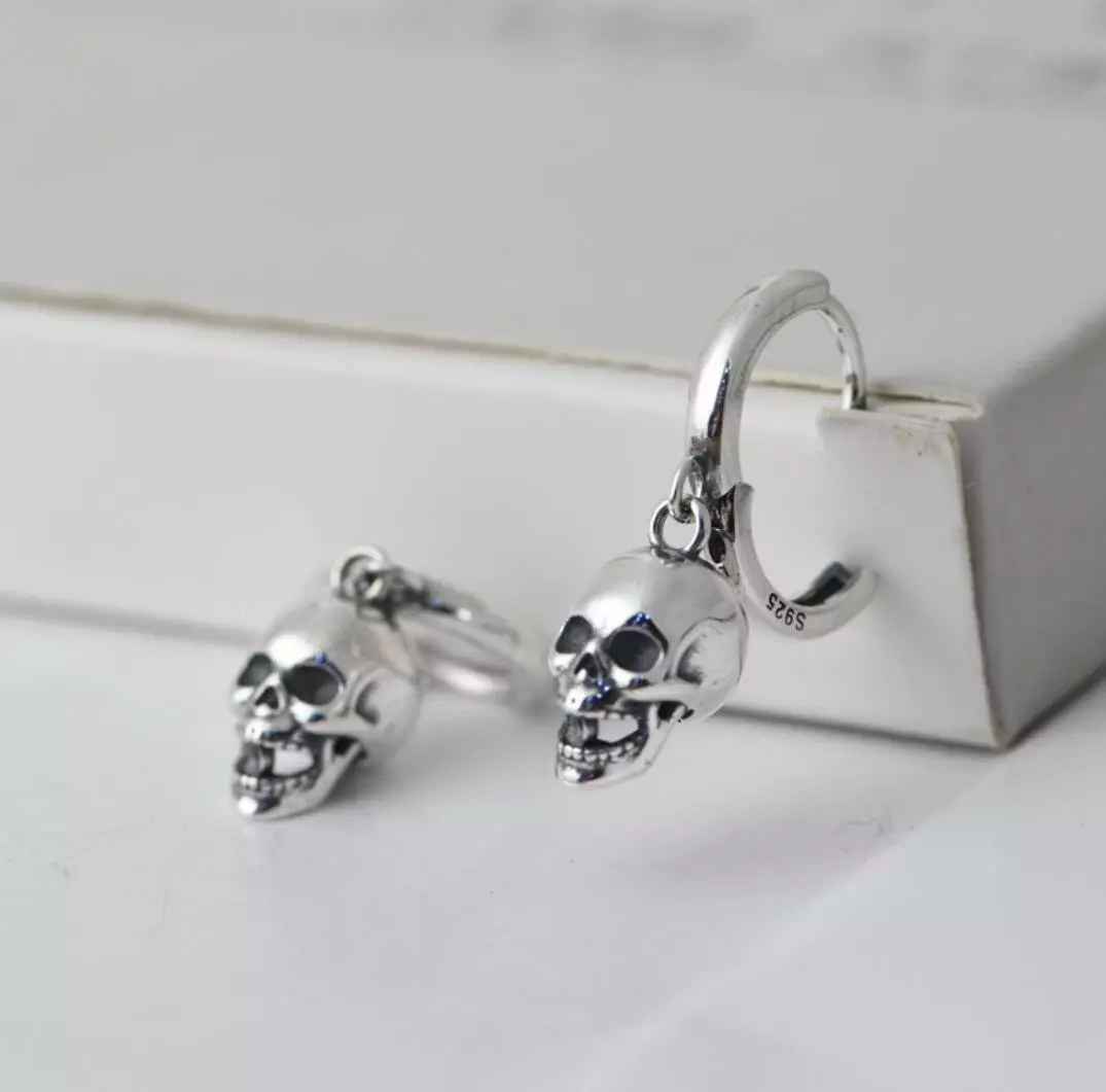 Ladies skull earrings online