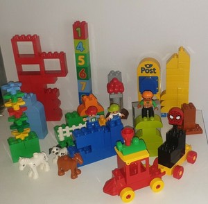 duplo train animals