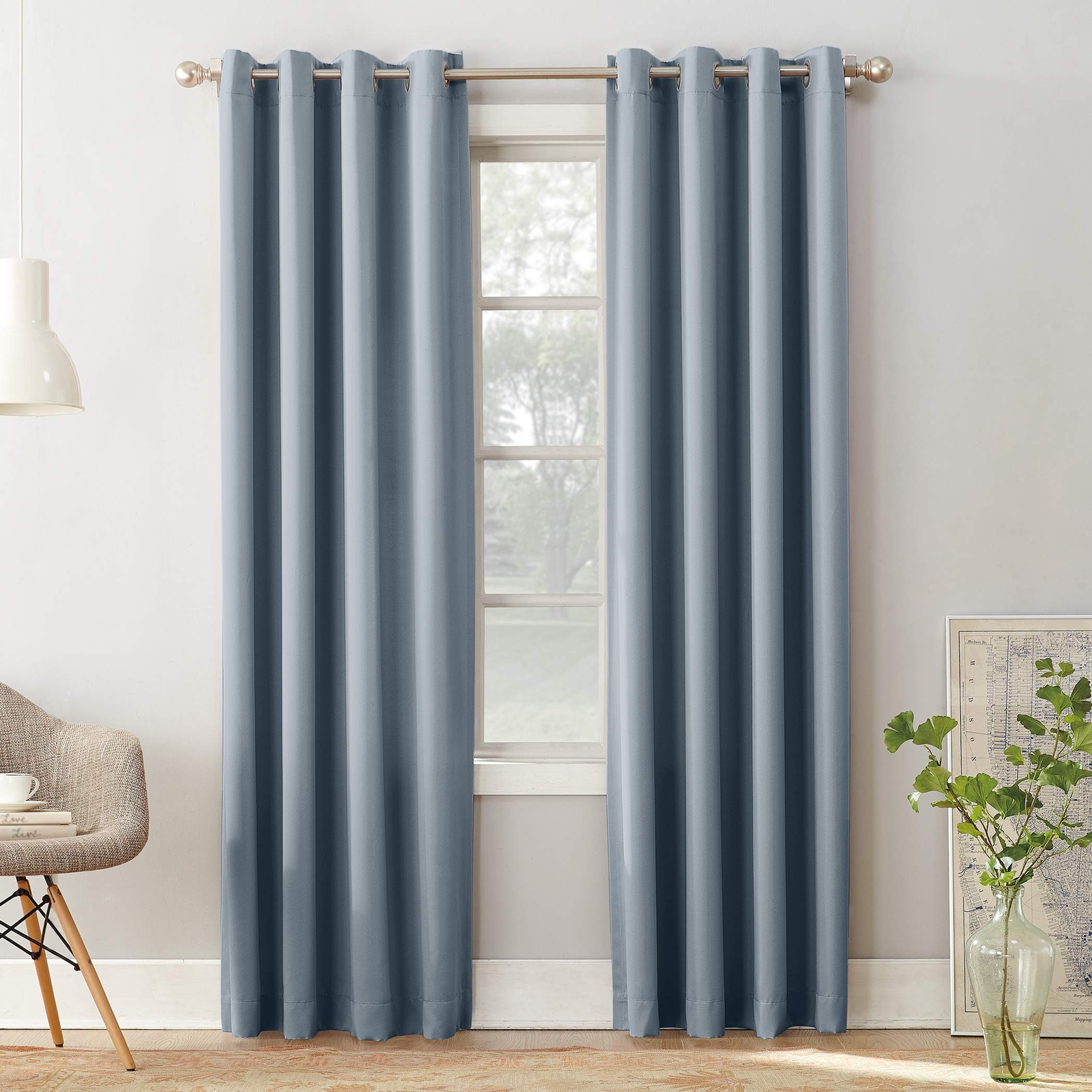 Sun Zero Barroom Energy Efficient Grommet Single Panel Curtain