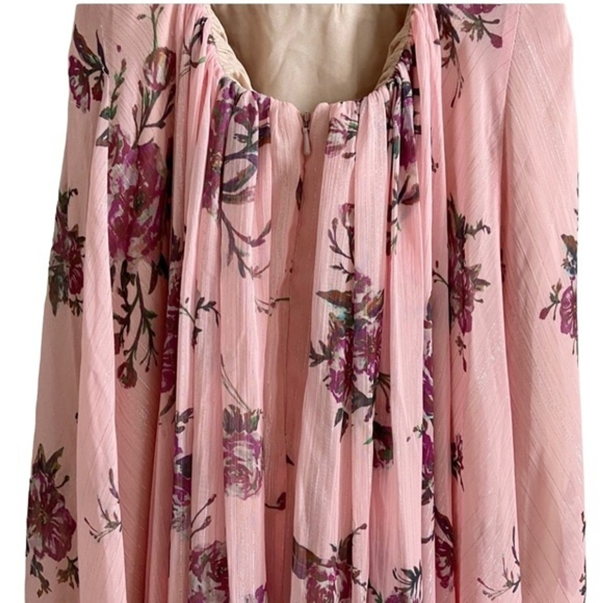 NEW Marchesa Notte Carrara Blush Floral Halter Lurex Gown NEW Marchesa Notte Carrara Blush Floral Halter Lurex Gown