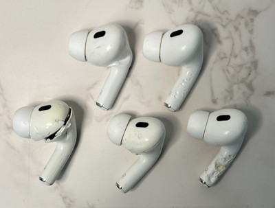 Apple AirPods Pro 2nd Gen A2698 Right Earbud Lot of 5 - AS IS (PARTS)
