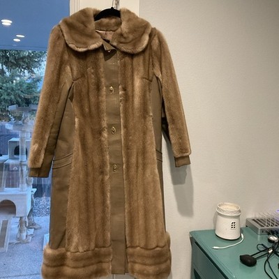 Vintage 1950s 1960s Tissavel France Dubrowsky & Joseph  faux fur coat with suede