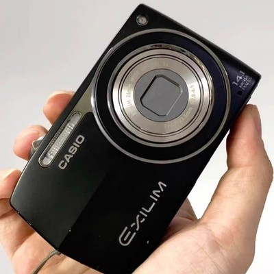 CASIO EXILIM EX-Z2300 本体 デジタルカメラ CASIO EXILIM EX-Z2300 Black English Language Compact Digital
