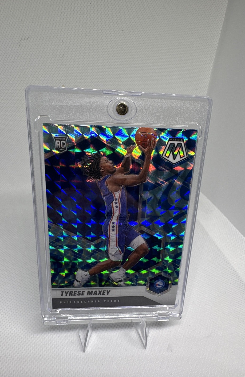 2020-21 Panini Mosaic - Rookie Tyrese Maxey #203 Reactive Blue Prizm (RC)