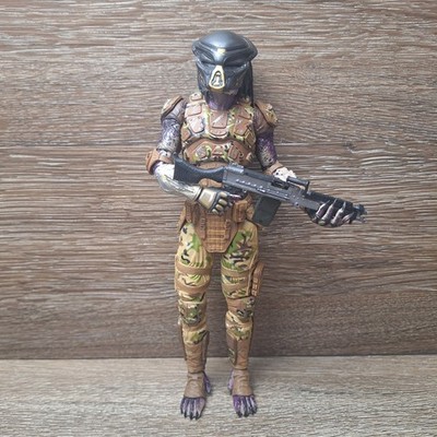 Neca ULTIMATE EMISSARY  PREDATOR The Predator 2018 Movie 7'' Figure