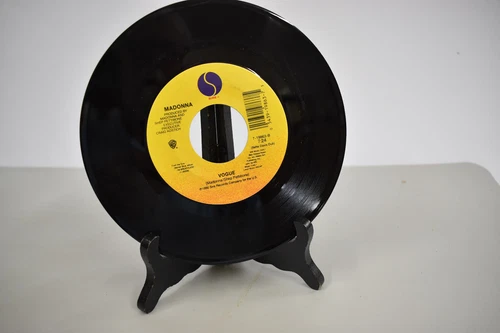 MADONNA:    Vogue 4:19 / Vogue 7:24.. 45 rpm SIRE 19863 EX