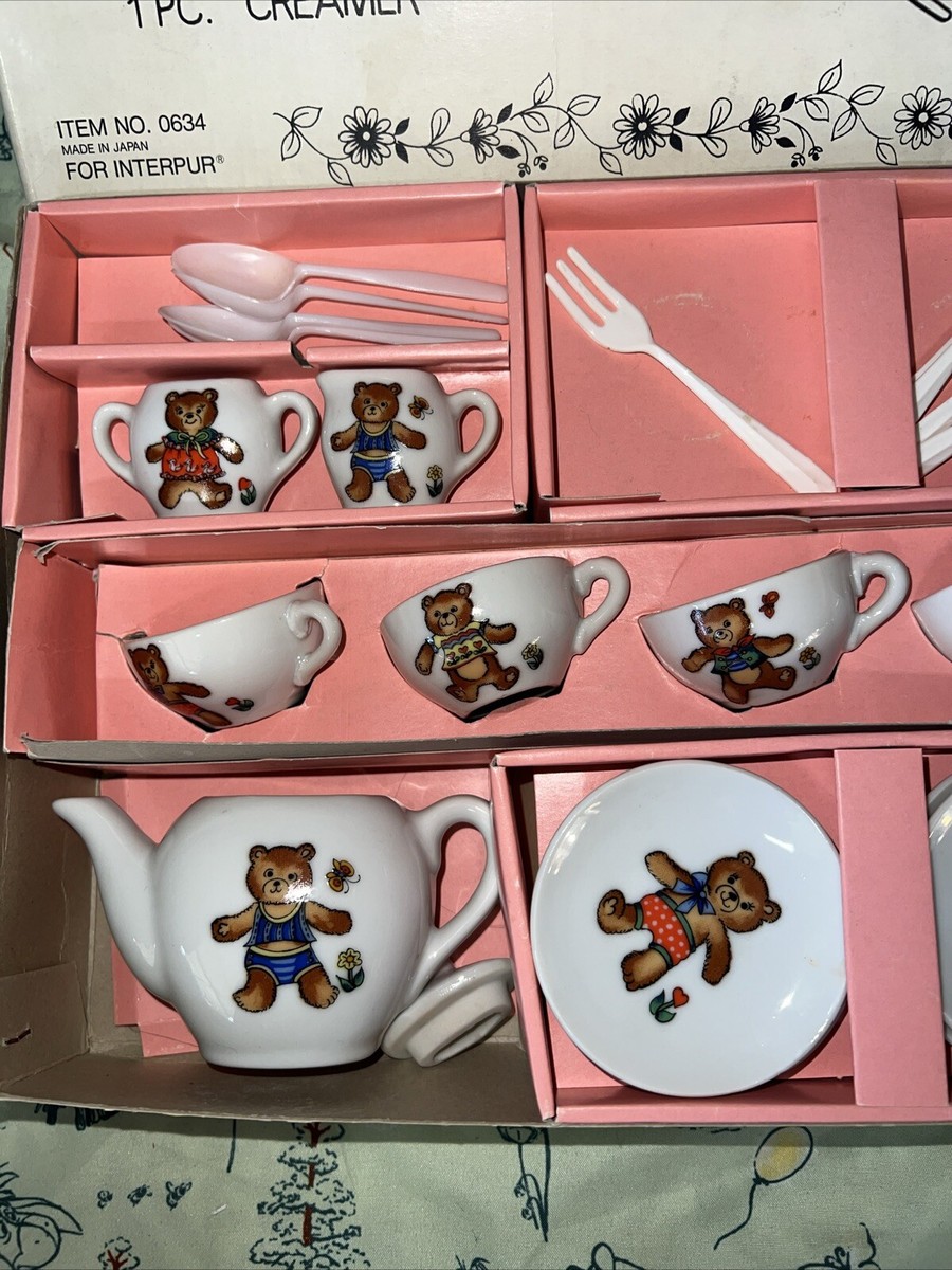 Vintage Miniature 16 piece Toy China Tea Set Teddy Bear Japan For