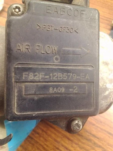 Medidor de flujo de aire de 4 cilindros compatible con 98-02 MAZDA 626 120437 Foto 4 de 4