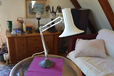 Vintage ungarische 70er Jahre gelenkige industrielle Tischlampe Szarvasi...
