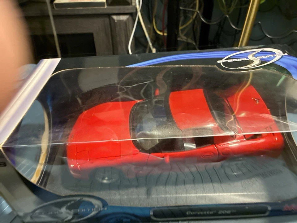 Maisto Edición Especial 1:18 Corvette Z06 - Rojo - Modelo de Coche Diecast (Como Nuevo en Caja) Foto 2 de 4