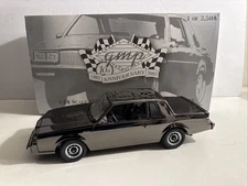 GMP 1:18 1987 BUICK GRAND NATIONAL 8001B 10TH ANNIVERSARY (BLACK CHROME)