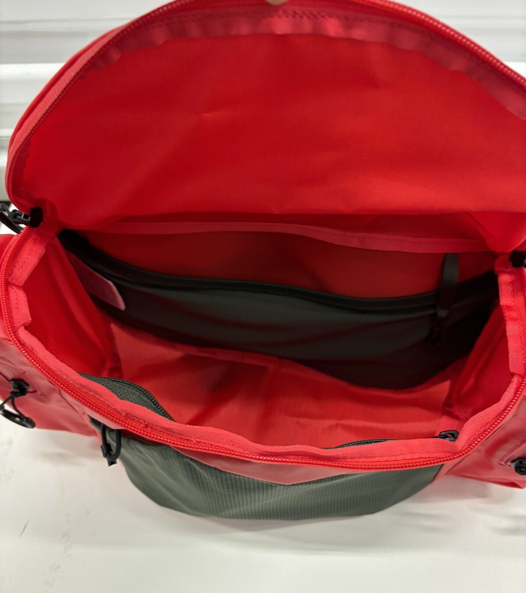 THE NORTH FACE x UNDERCOVER SOUKUU Waistpack Bag 12L Red THE NORTH FACE x UNDERCOVER SOUKUU Waistpack Bag 12L Red