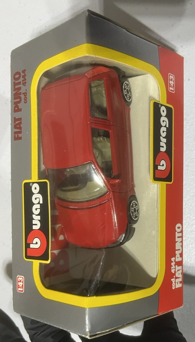 ミニカー Racing43 1/43 Fiat Punto Kit Car 2001 Burago Italian Version Die-Cast Metal CARS 1/43 scale Fiat Punto