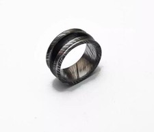 BEAUTIFUL Hand Made Damascus Steel Iron Wood Inlay Ring With Gift Box .