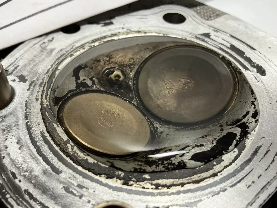 2002 Yamaha V Star 1100 Front Cylinder Head (Oem) - Изображение 4 из 4