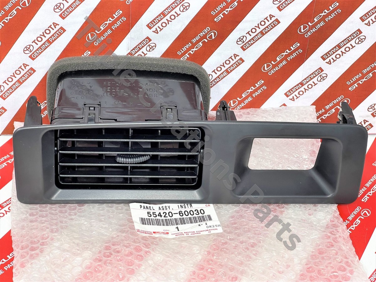 55420-60030 Genuine Toyota Land Cruiser Duct Assy Center Quarter