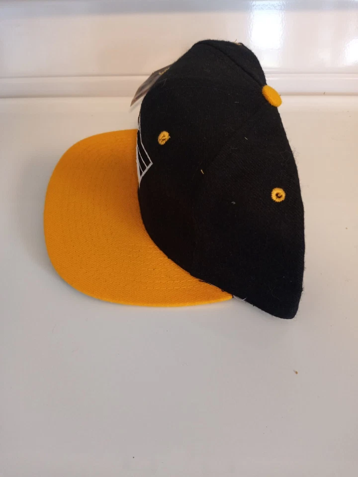 NWT Vintage Pittsburgh Penguins Snapback Hat Pinstripe Robo Logo Lemieux NHL - Image 3 of 3