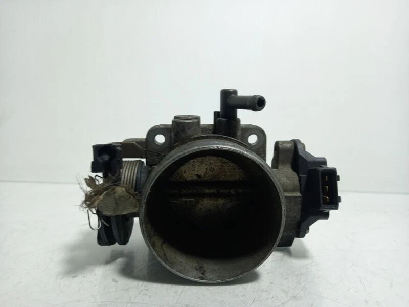 037907385Q drosselklappe für VOLKSWAGEN GOLF III BERLINA (1H1) VR6 1991 1136524 — 第 2/4 张图片