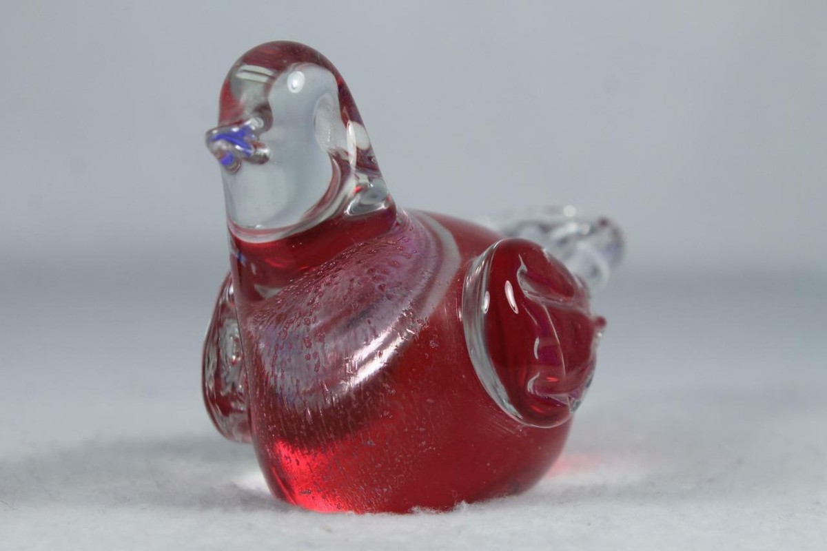 Love Bird' With Clear With Red Accents Ganz #ER15950 New In Box